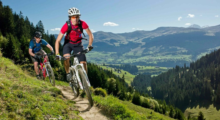 BICI E MOUNTAINBIKE